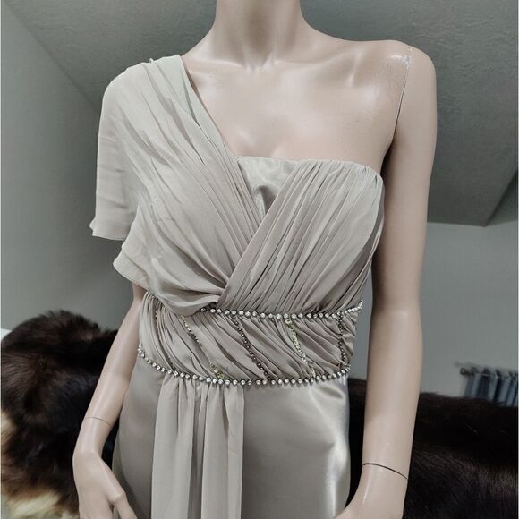 New One-Shoulder 2 ways to wear, Beaded Satin twill & Chiffon Gown - Picture 9 of 15